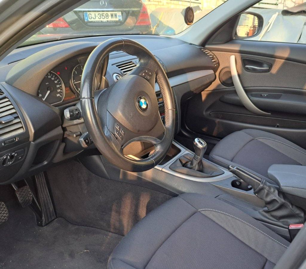 BMW 118 D 2012 — fotografija 3