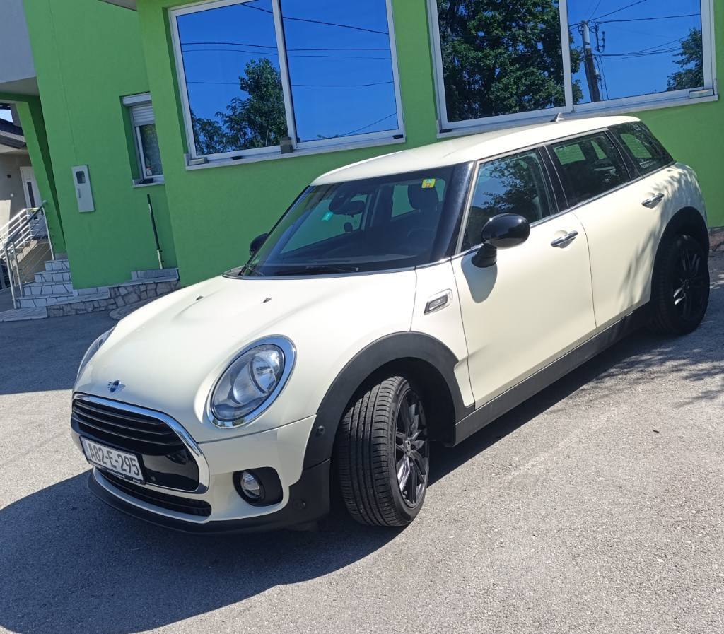 Mini Cooper Clubman 2016 — fotografija 2