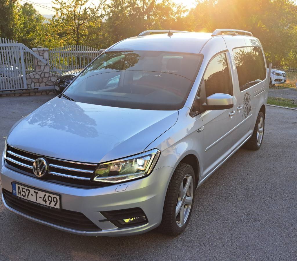 Volkswagen Caddy Maxi 2017 — fotografija 3