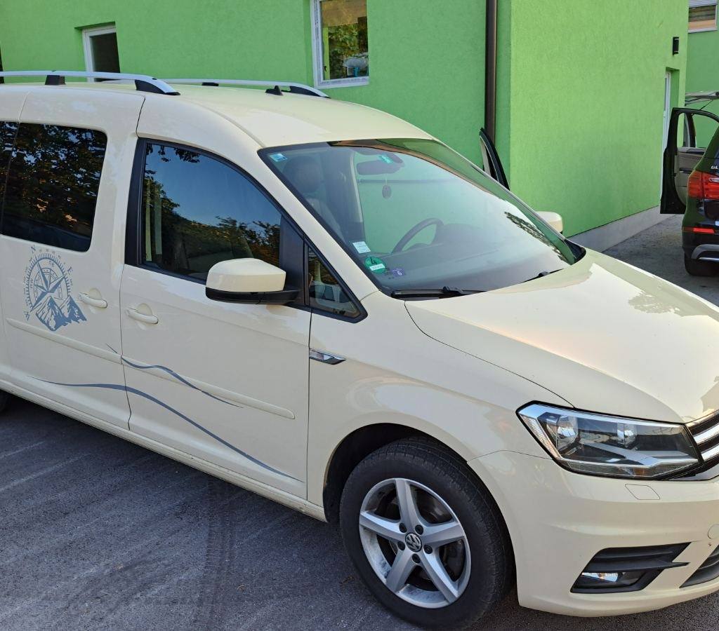 Volkswagen Caddy Maxi 2018 — fotografija 3